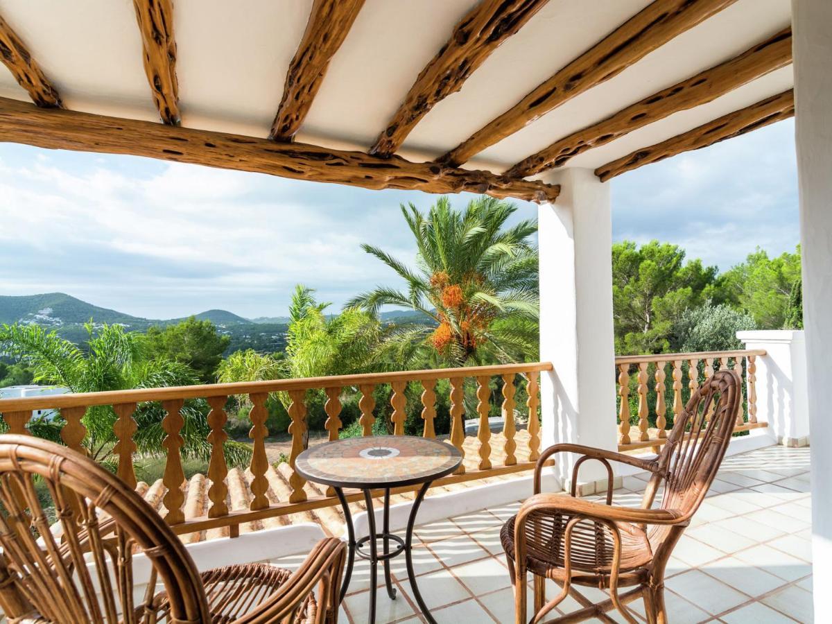 Cozy Holiday Home In Santa Eularia Des Riu With Private Pool Exteriér fotografie